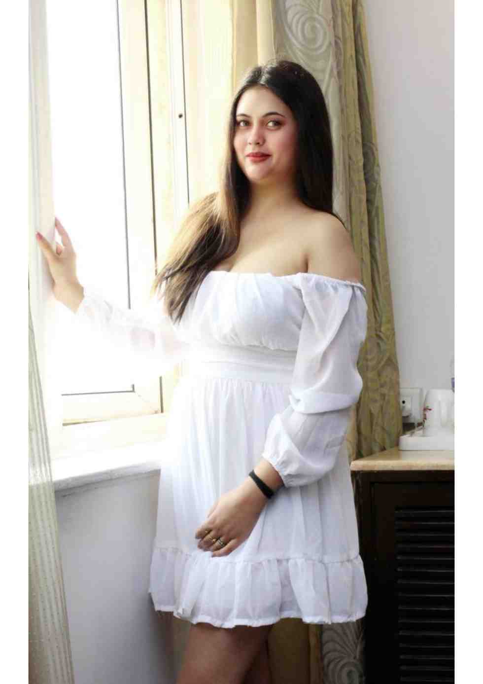 hot  call girls in Surat